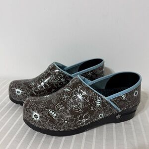 Koi Sanita Floral Clogs Brown Blue Women's Size 38 (7.5-8 US)